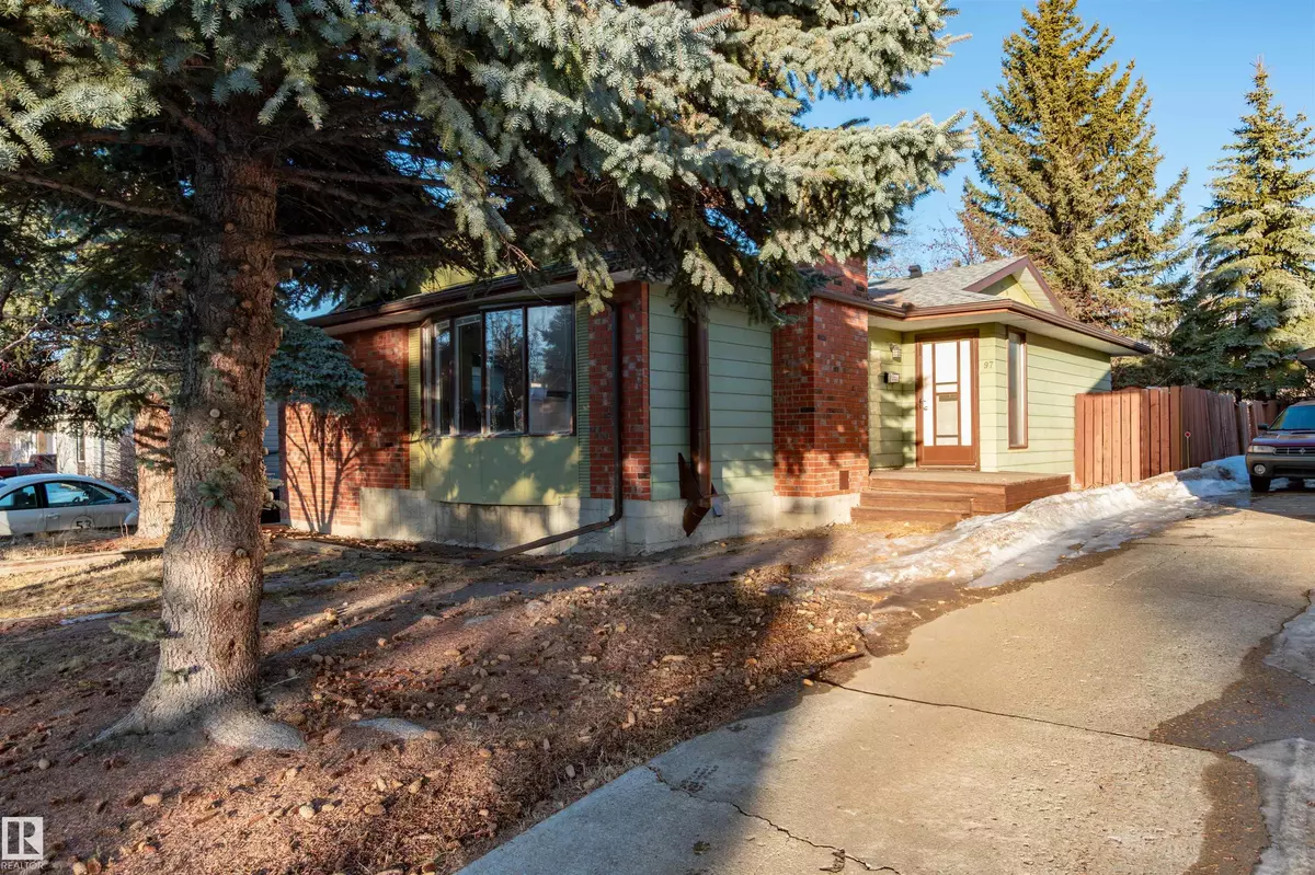 Sherwood Park, AB T8A 2P9,97 GARLAND CR