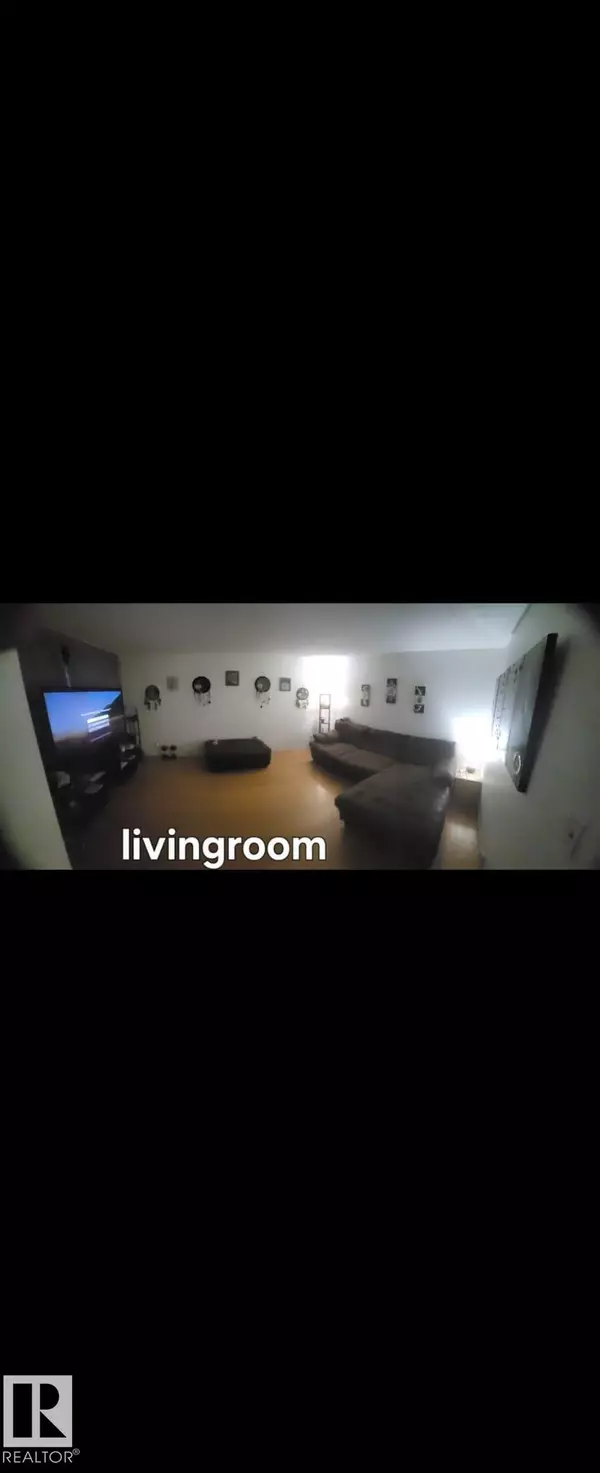 Edmonton, AB T5C 3C4,152 Londonderry SQ NW