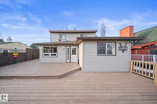 Rural Lac Ste. Anne County, AB T0E 0A0,5712 49 AVE NW