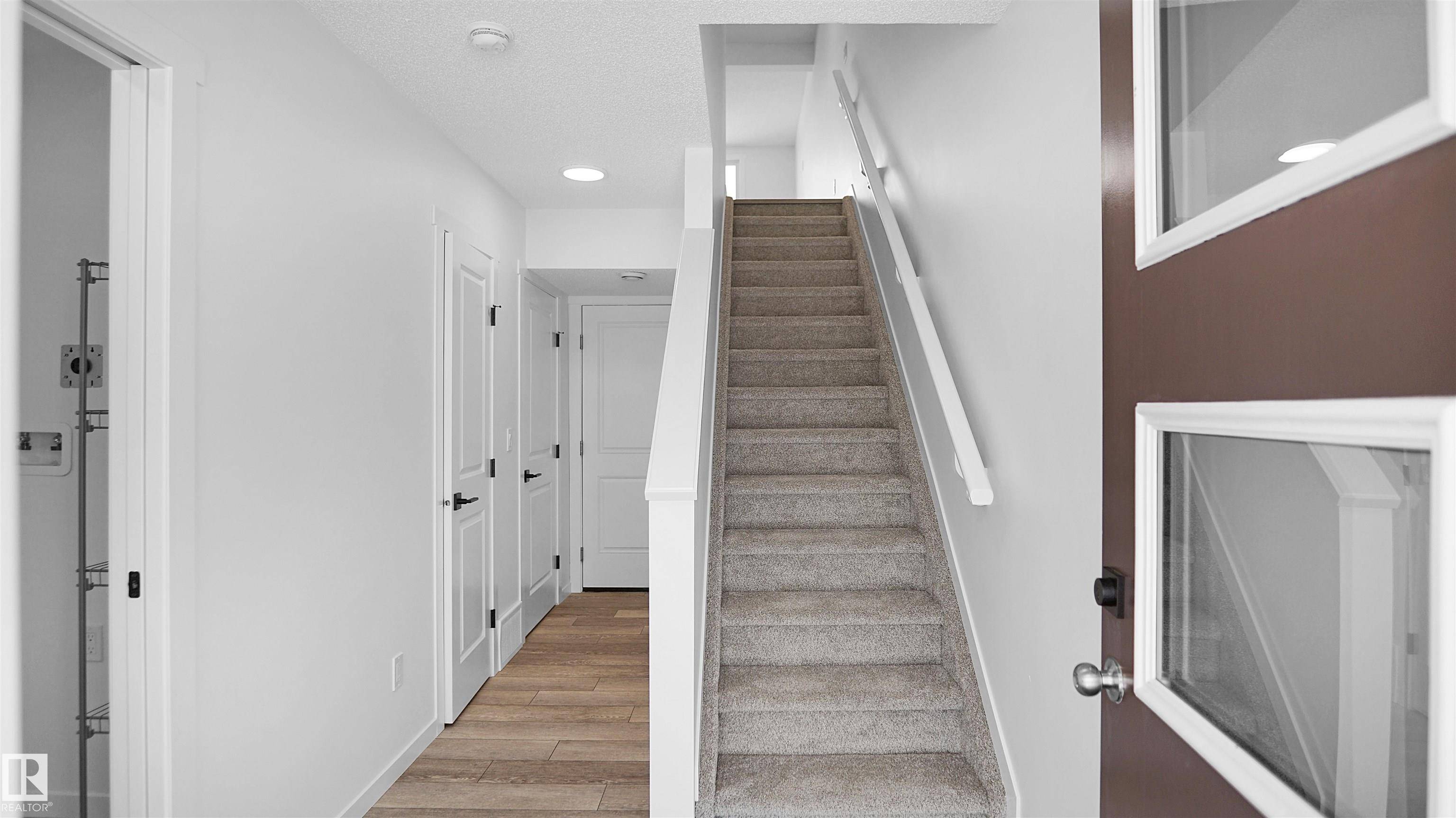 Fort Saskatchewan, AB T8L 0Z6,120 Ficus WY