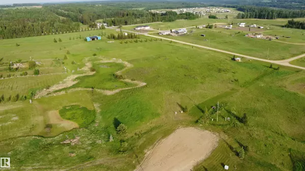 Rural Wetaskiwin County, AB T0C 2V0,17 River Ridge ES