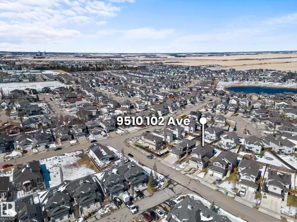 Morinville, AB T8R 0B5,9510 102 AV