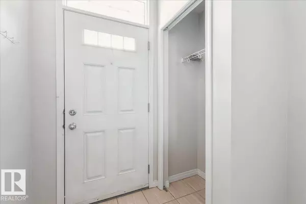 Edmonton, AB T6X 0H4,#9 4050 SAVARYN DR SW