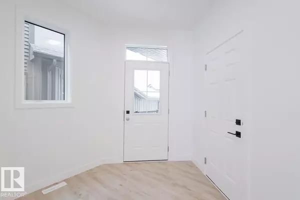 Edmonton, X0X 0X0,2136 Crossbill LN NW