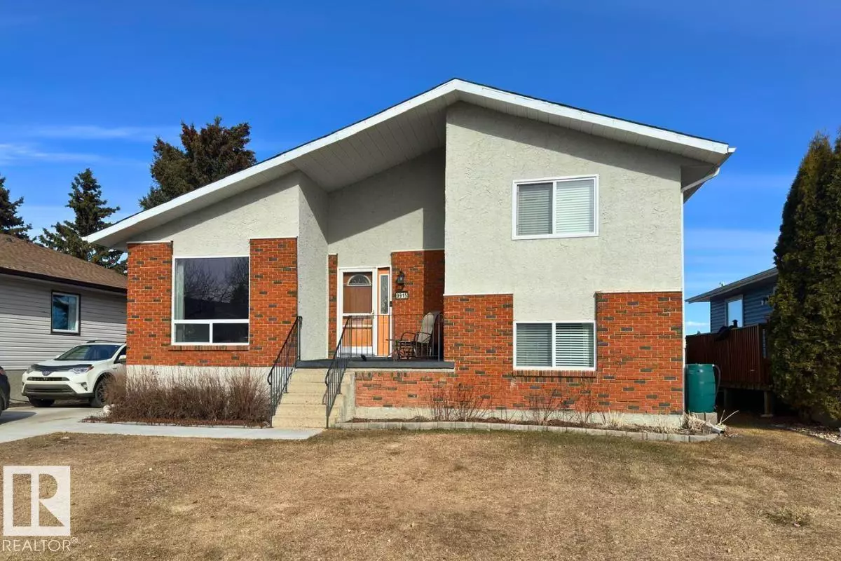 Morinville, AB T8R 1K3,9915 90 ST
