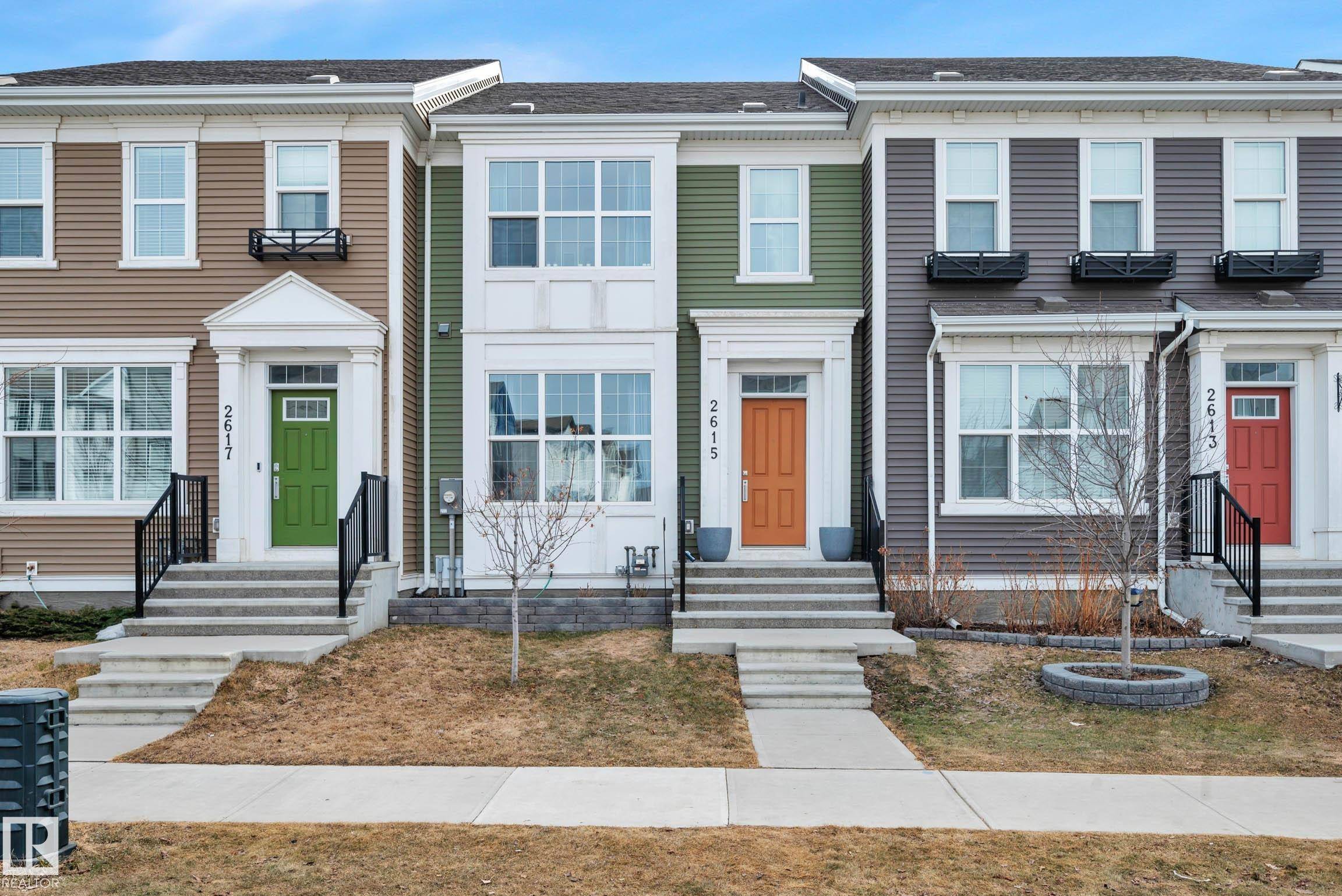 2615 Maple WY NW, Edmonton, AB T6T 2R1
