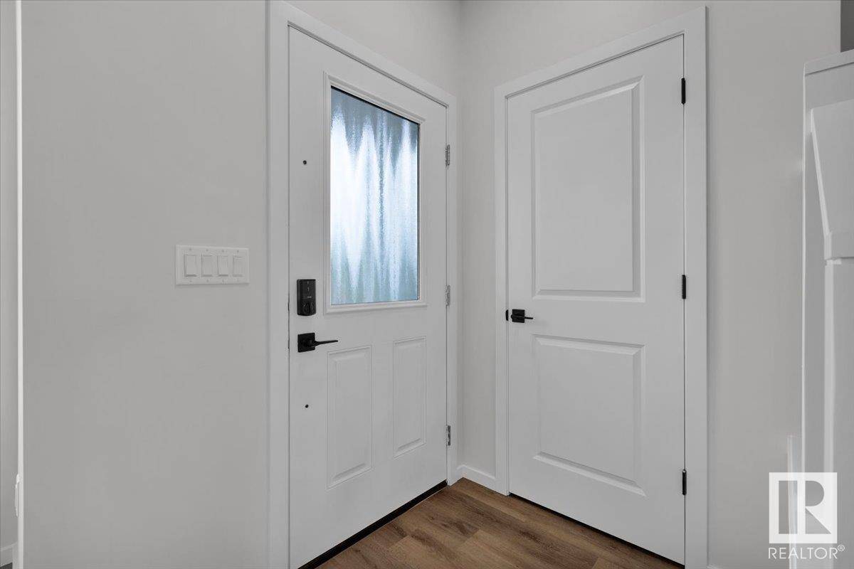Stony Plain, AB T7Z 1C3,105 BRICKYARD DR