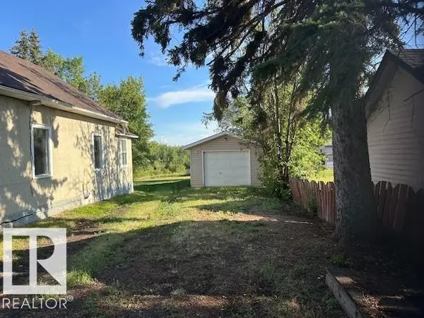 Waskatenau, AB T0A 3P0,4711 51 AV