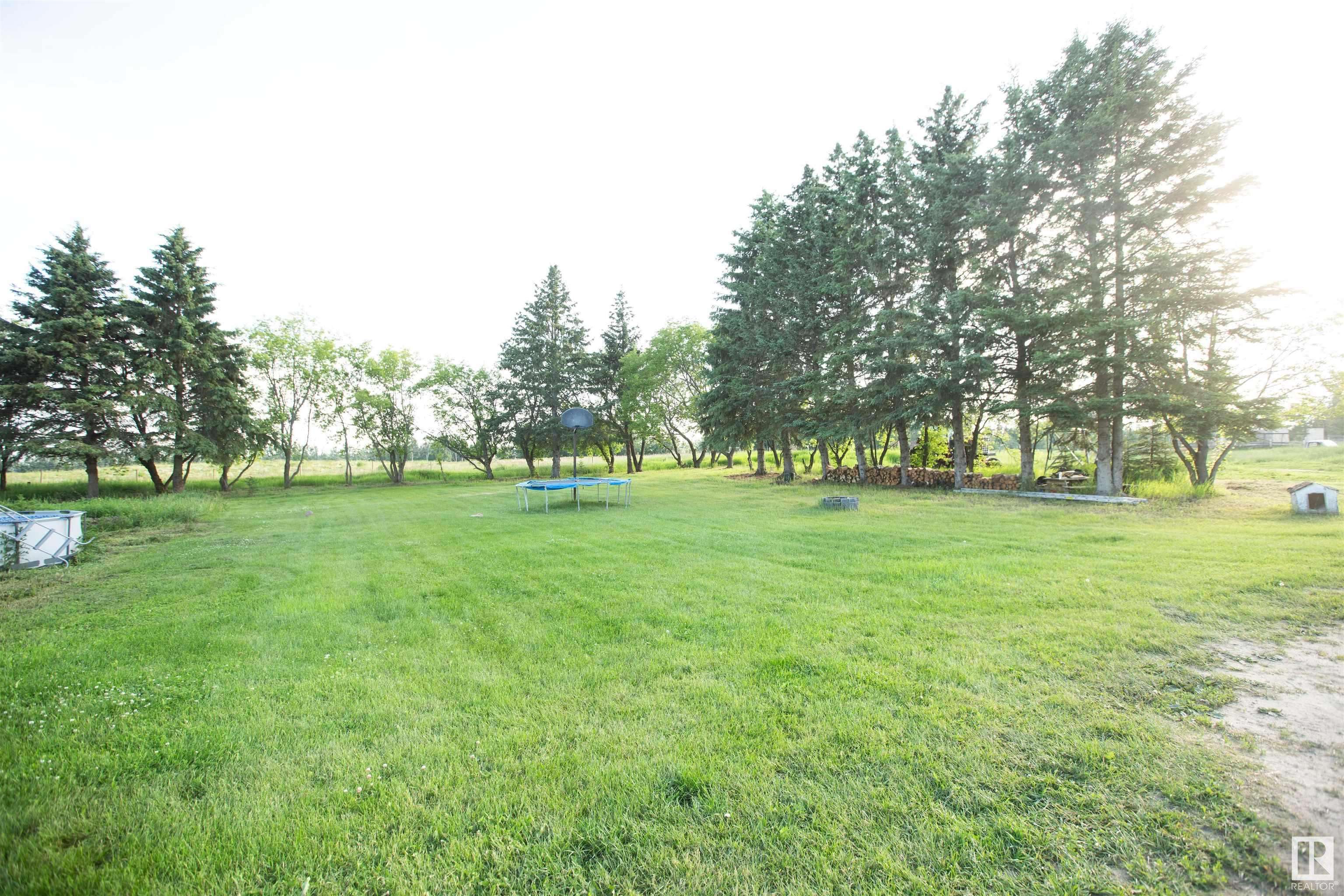 Rural Westlock County, AB T0G 0S0,62424 RR 255