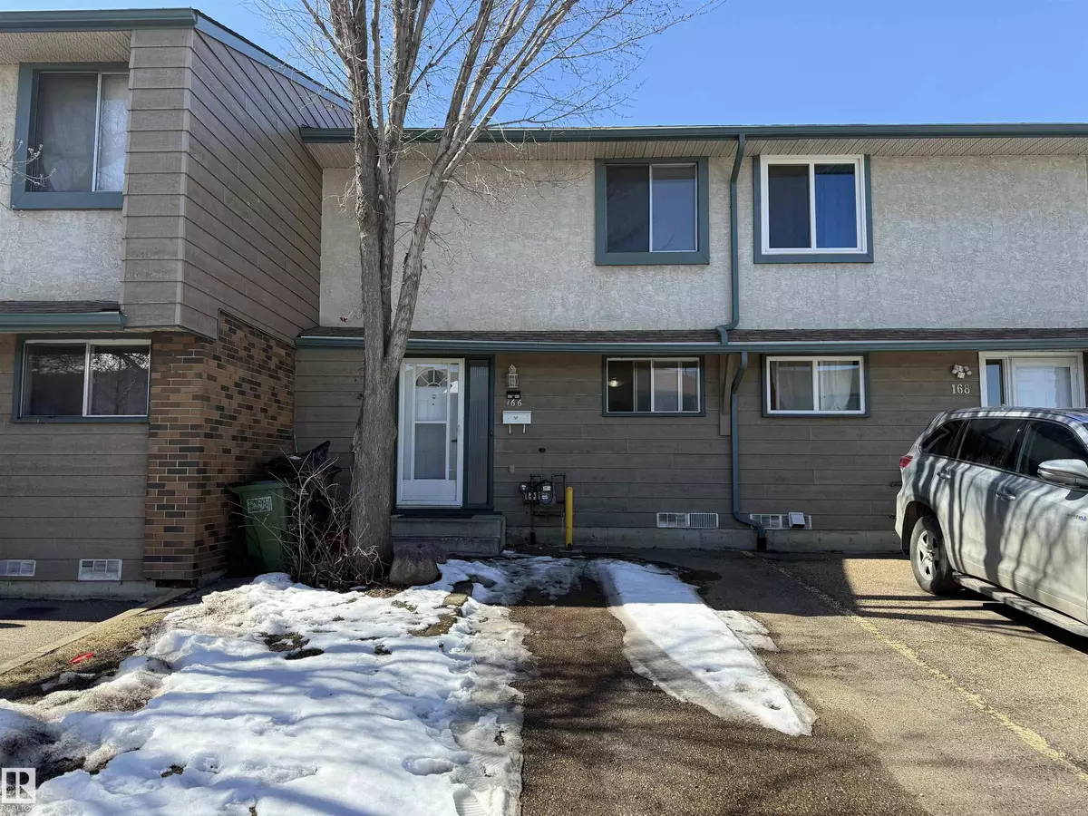 Edmonton, AB T5W 4S9,166 ABBOTTSFIELD RD NW