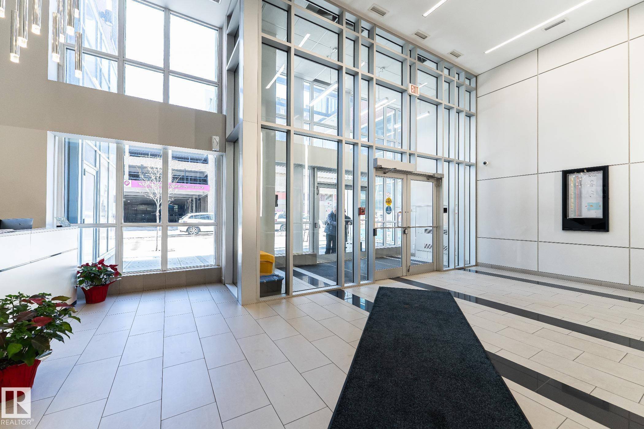 Edmonton, AB T5J 0G6,#2203 10238 103 ST NW
