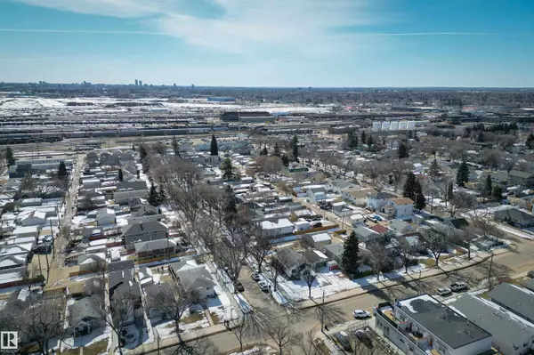 11603 129 AV NW Edmonton, AB T5E 0M6