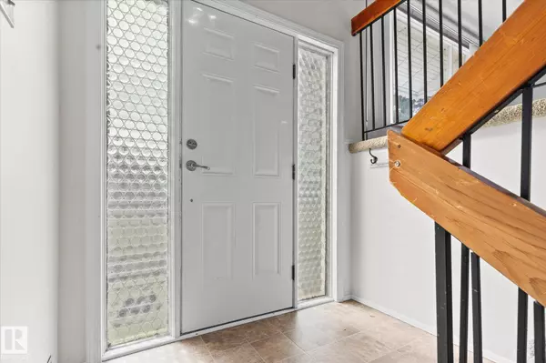 Tofield, AB T0B 4J0,4522 54 AV