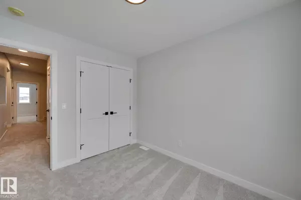 Fort Saskatchewan, AB T8L 0X9,202 STARLING