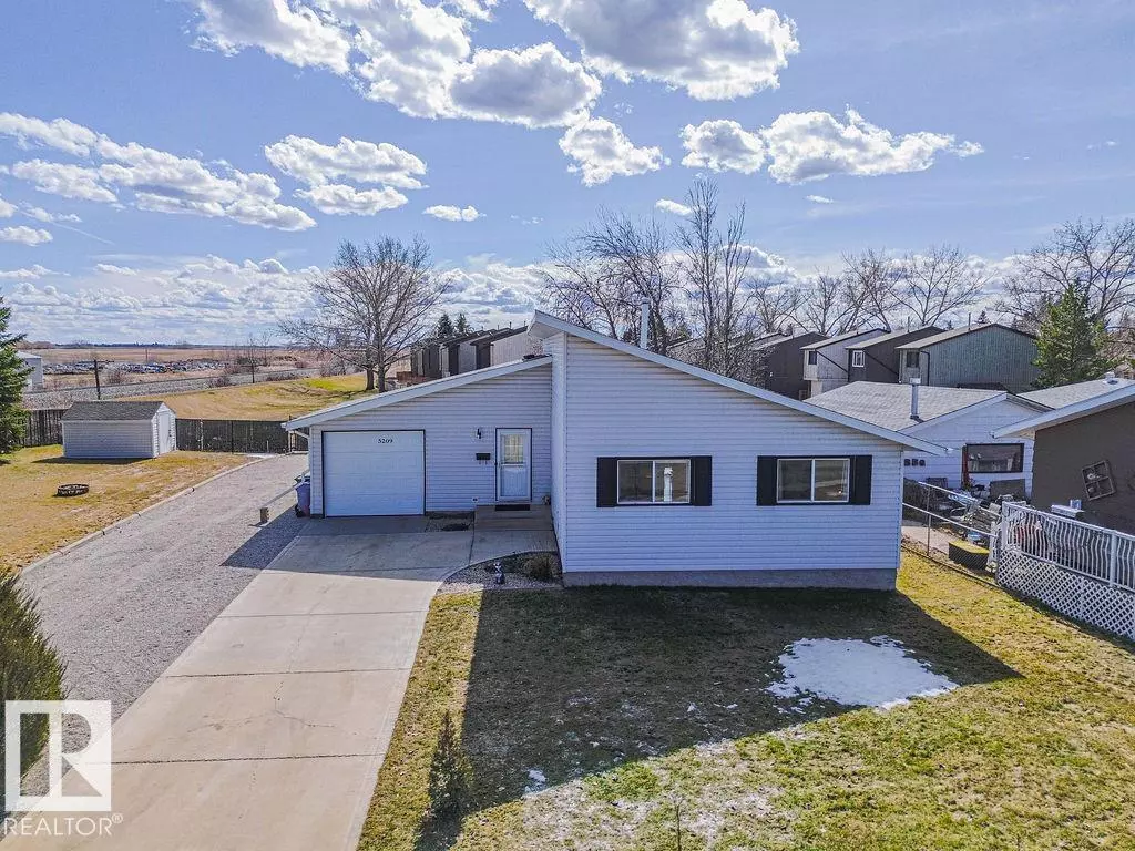 Wetaskiwin, AB T9A 2N6,5209 37A AV