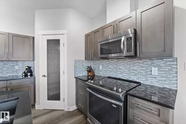 Stony Plain, AB T7Z 0G1,1803 GRAYBRIAR GR