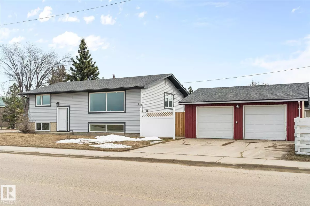 Drayton Valley, AB T7A 1G8,4407 47 ST