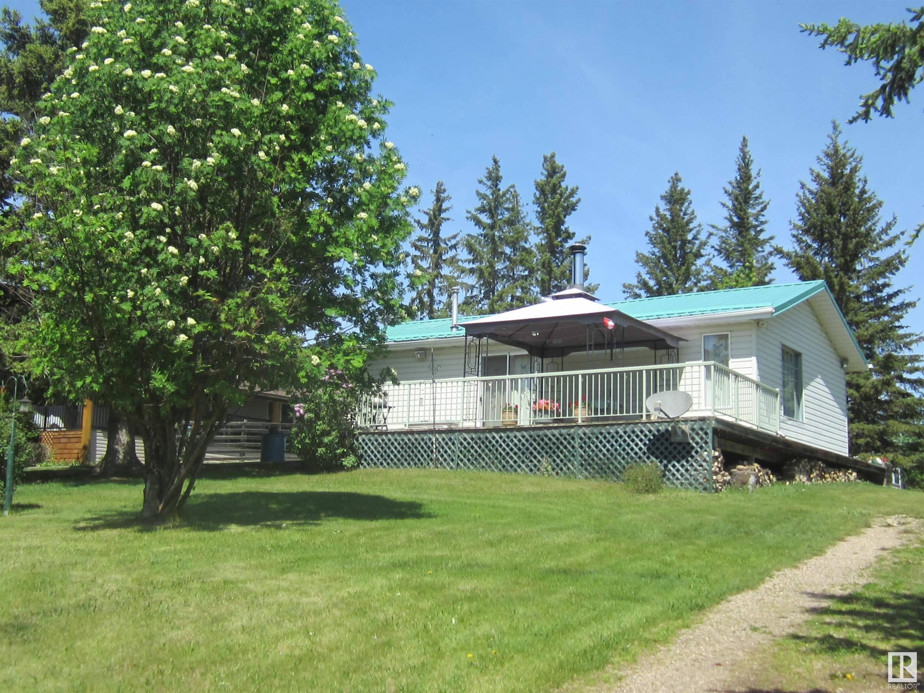 402/403 60501 Rge Rd 120, Rural St. Paul County, AB T0A 0N0