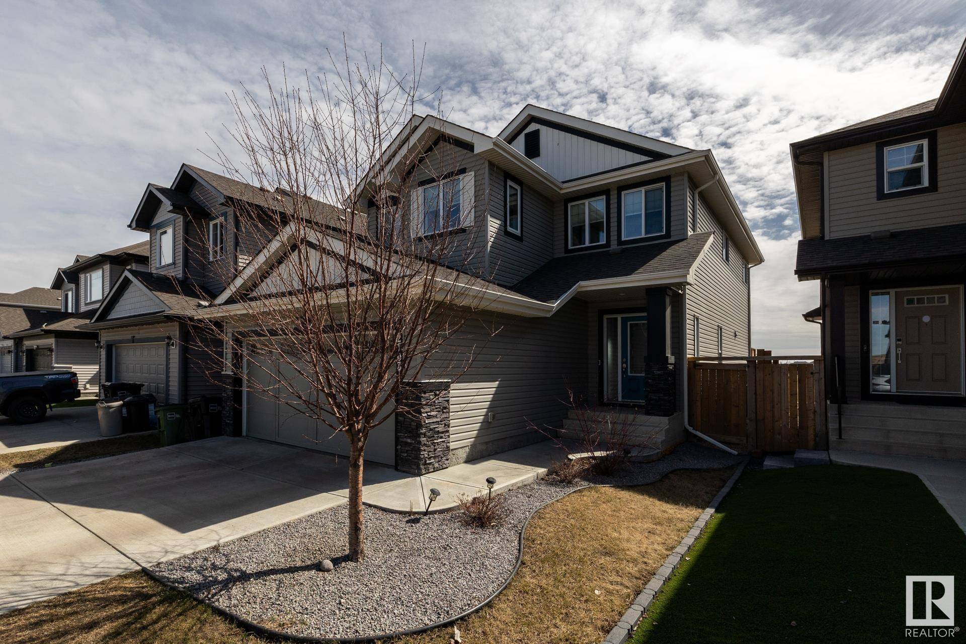 Edmonton, AB T5X 0K9,12103 177 AV NW
