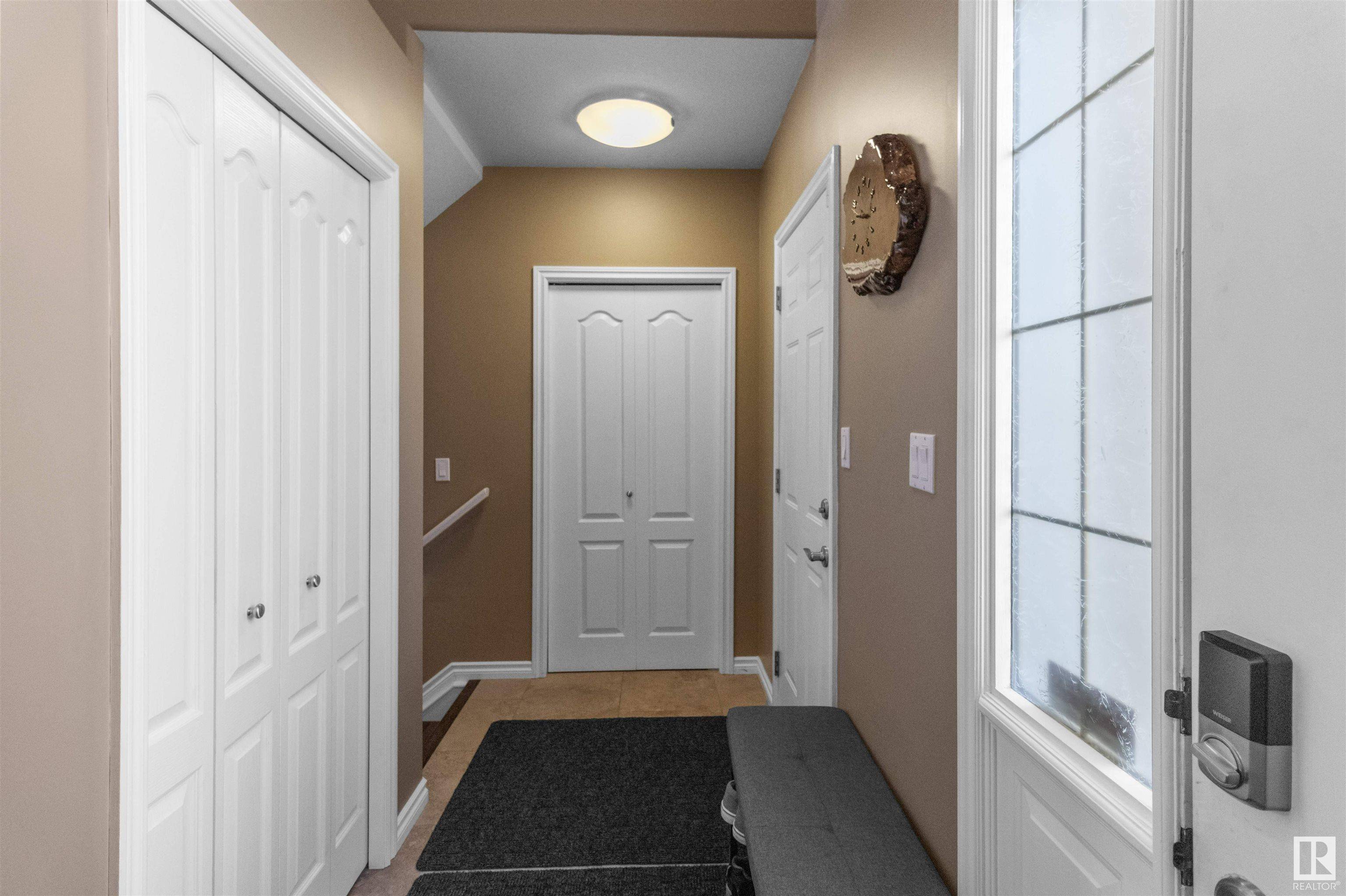Sherwood Park, AB T8H 1X9,681 MEADOWVIEW CR