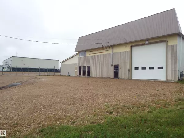5904 44A ST, Leduc, AB T9E 7B7