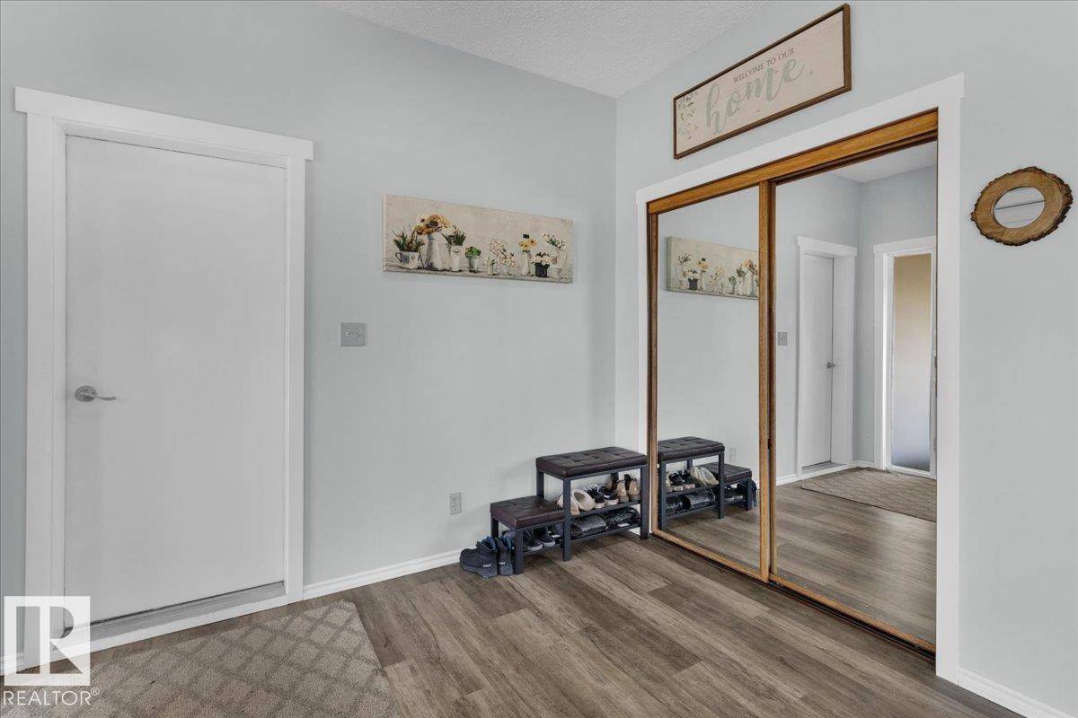 Vegreville, AB T9C 1B9,4209 48 ST