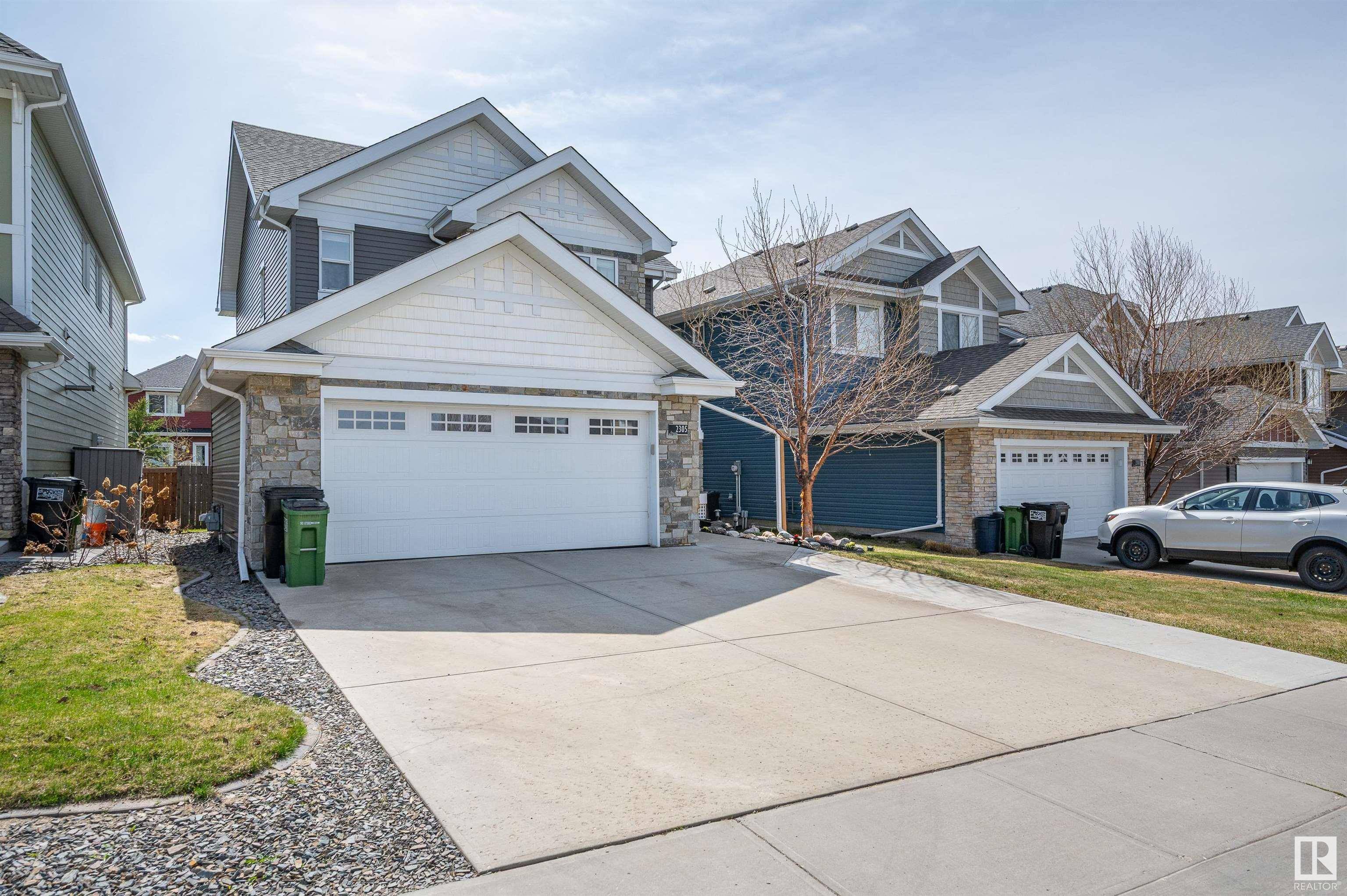 2305 SPARROW CR NW, Edmonton, AB T5S 0G8