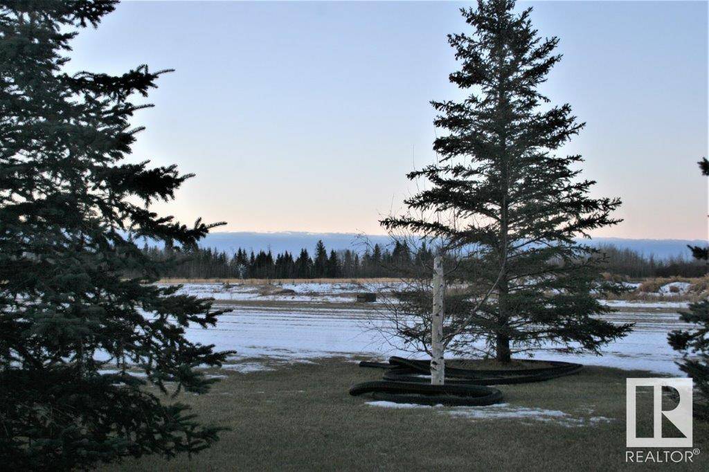 Rural Westlock County, AB T7P 2P4,13-59512 RR 255