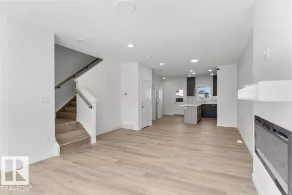 Fort Saskatchewan, AB T8L 1X5,186 STARLING