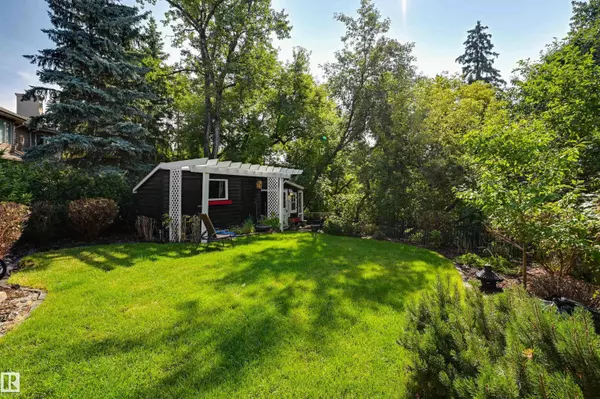 Edmonton, AB T5N 3T9,10347 VILLA AV NW