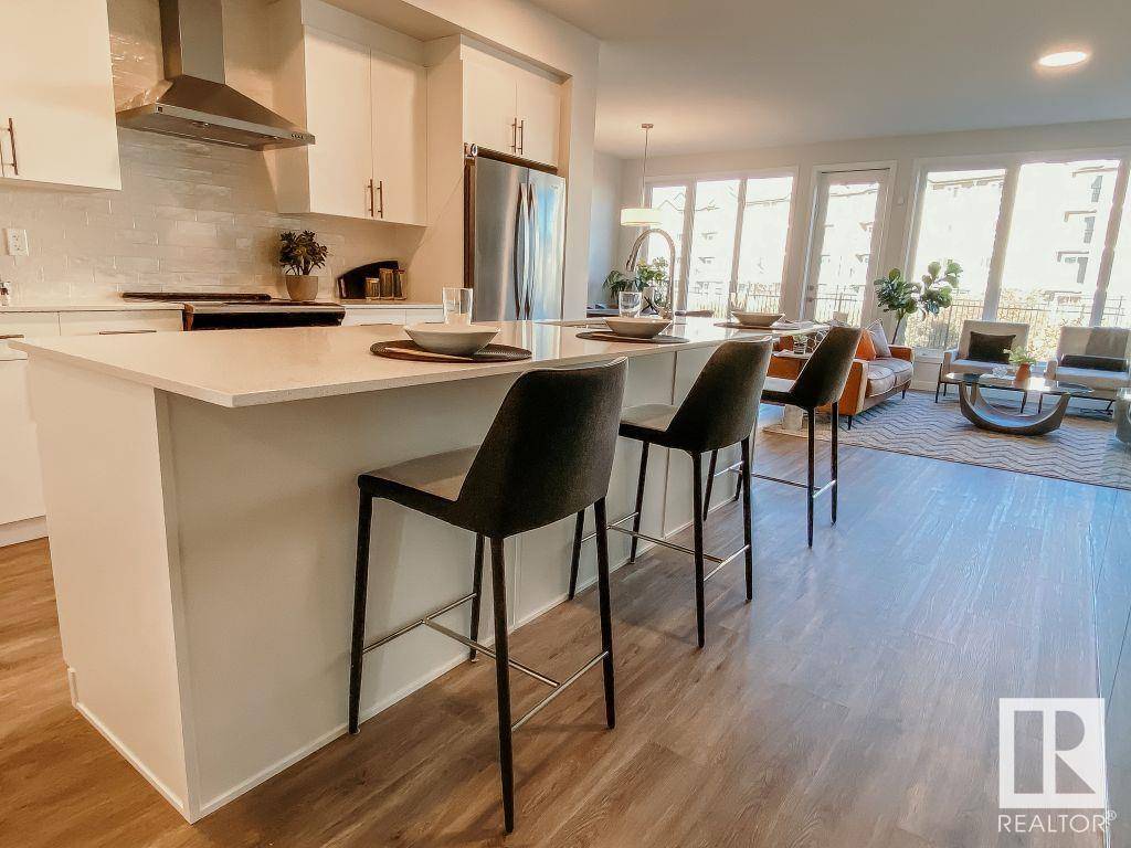 Spruce Grove, AB T7X 2Y6,153 GARNEAU GA