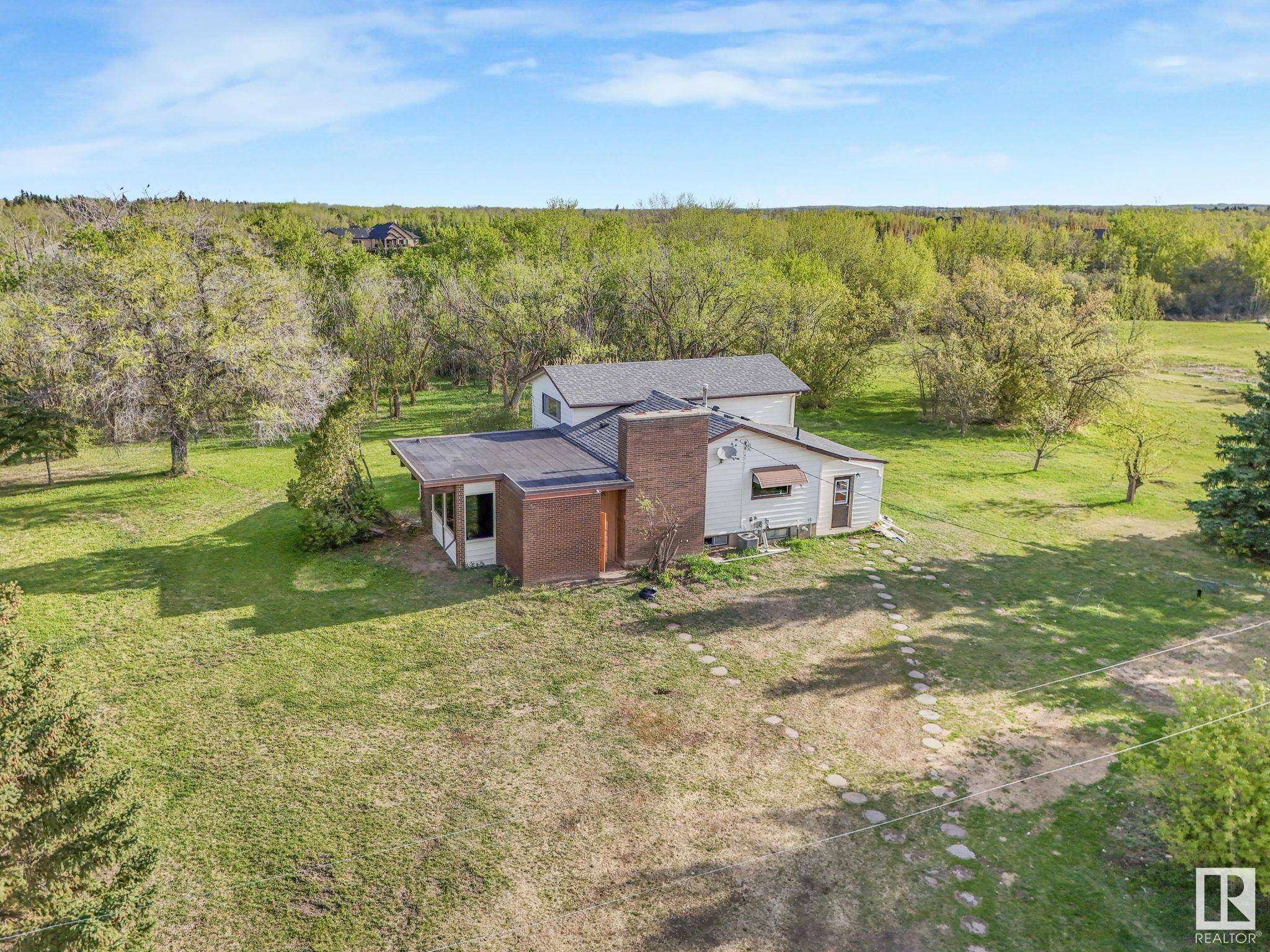 Rural Strathcona County, AB T8E 2M3,53003 RGE ROAD 223