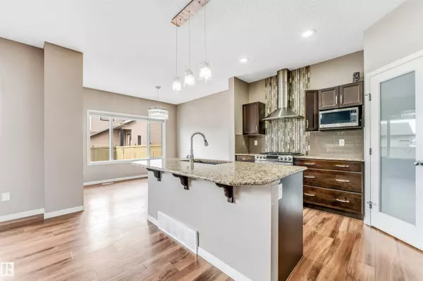 Edmonton, AB T6T 0Z3,1306 32A ST NW