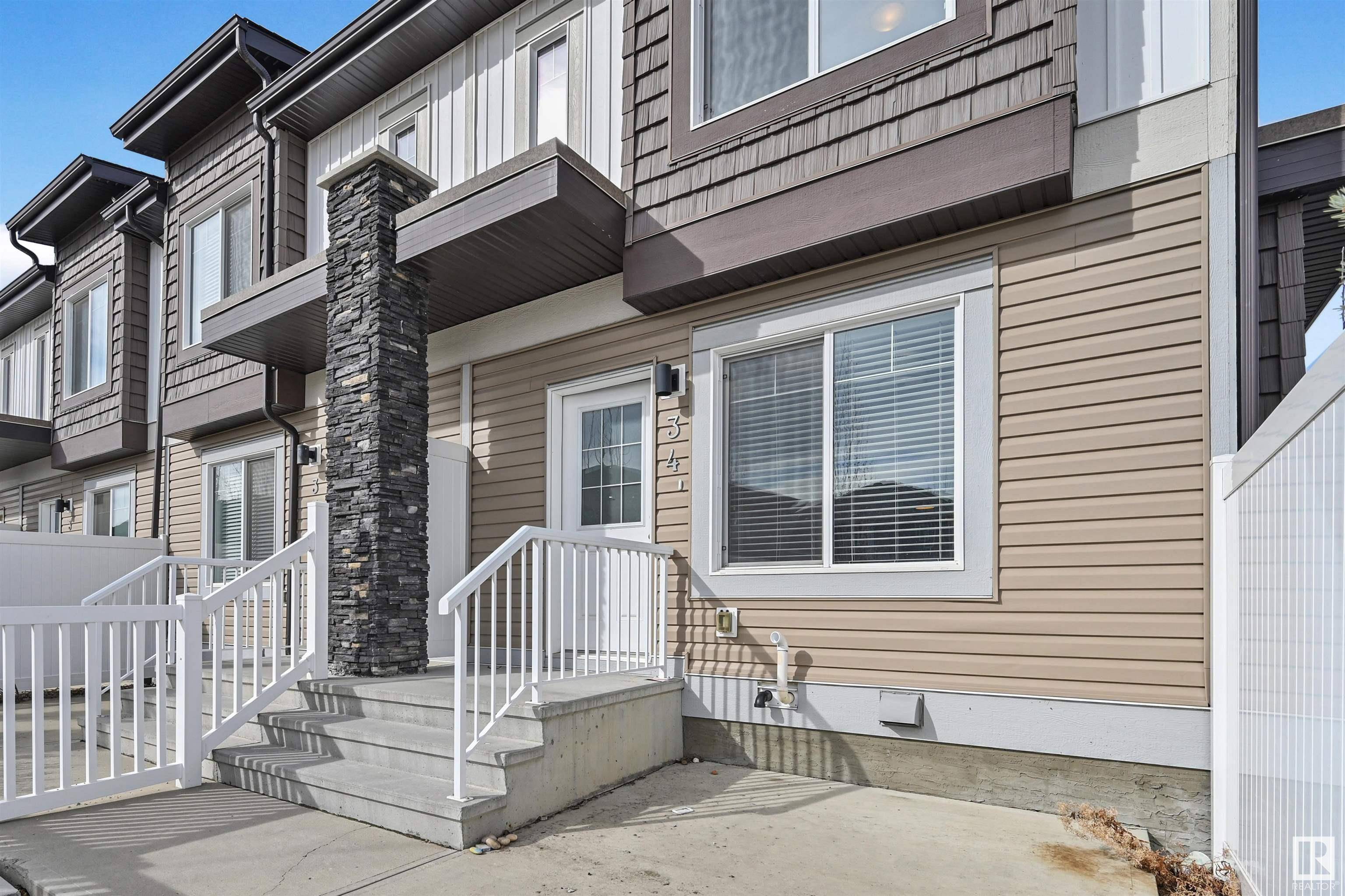 #34 2215 24 ST NW, Edmonton, AB T6T 1A6