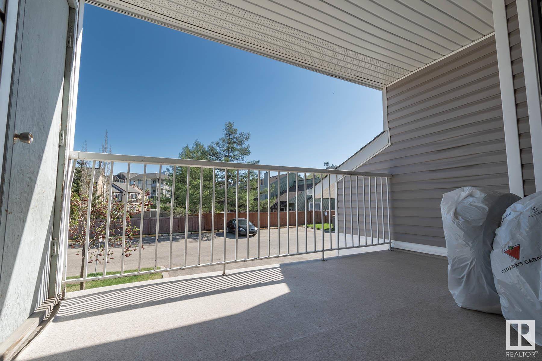 Edmonton, AB T6J 4J7,#107 10404 24 AV NW