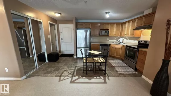 Edmonton, AB T6M 0J4,#338 1520 HAMMOND GATE GA NW