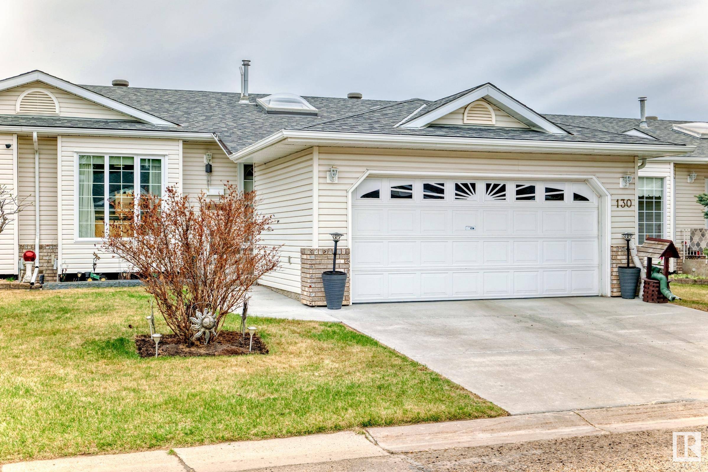 Leduc, AB T9E 6R1,130 RAVINE VI