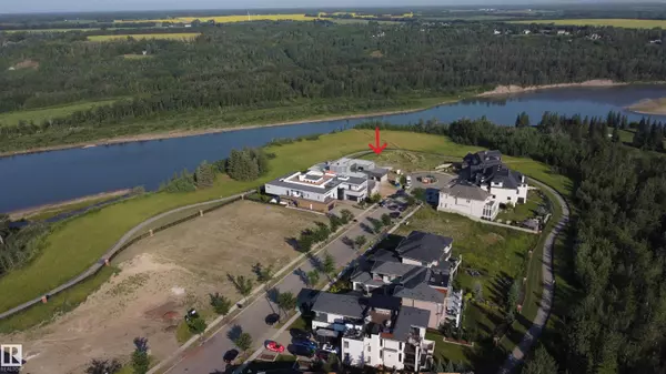 Edmonton, AB T6W 3S4,#12 3466 KESWICK BV SW