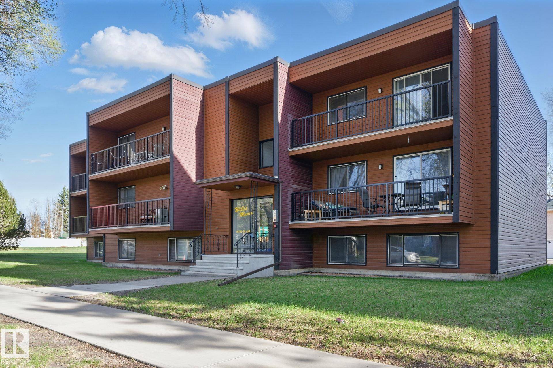 Edmonton, AB T6E 1P7,#301 10745 78 ave NW