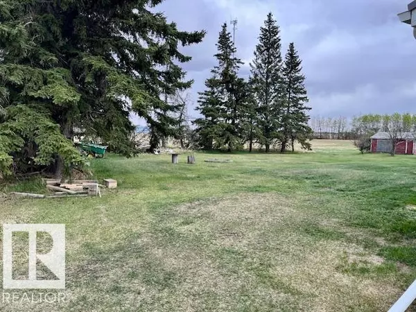 Mundare, AB T0B 3H0,4901 SAWCHUK STREET