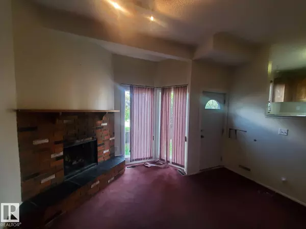 Edmonton, AB T6L 3A2,3955 62 ST NW