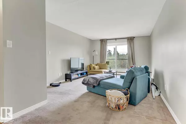 Edmonton, AB T5H 2Y4,#404 11026 106 ST NW