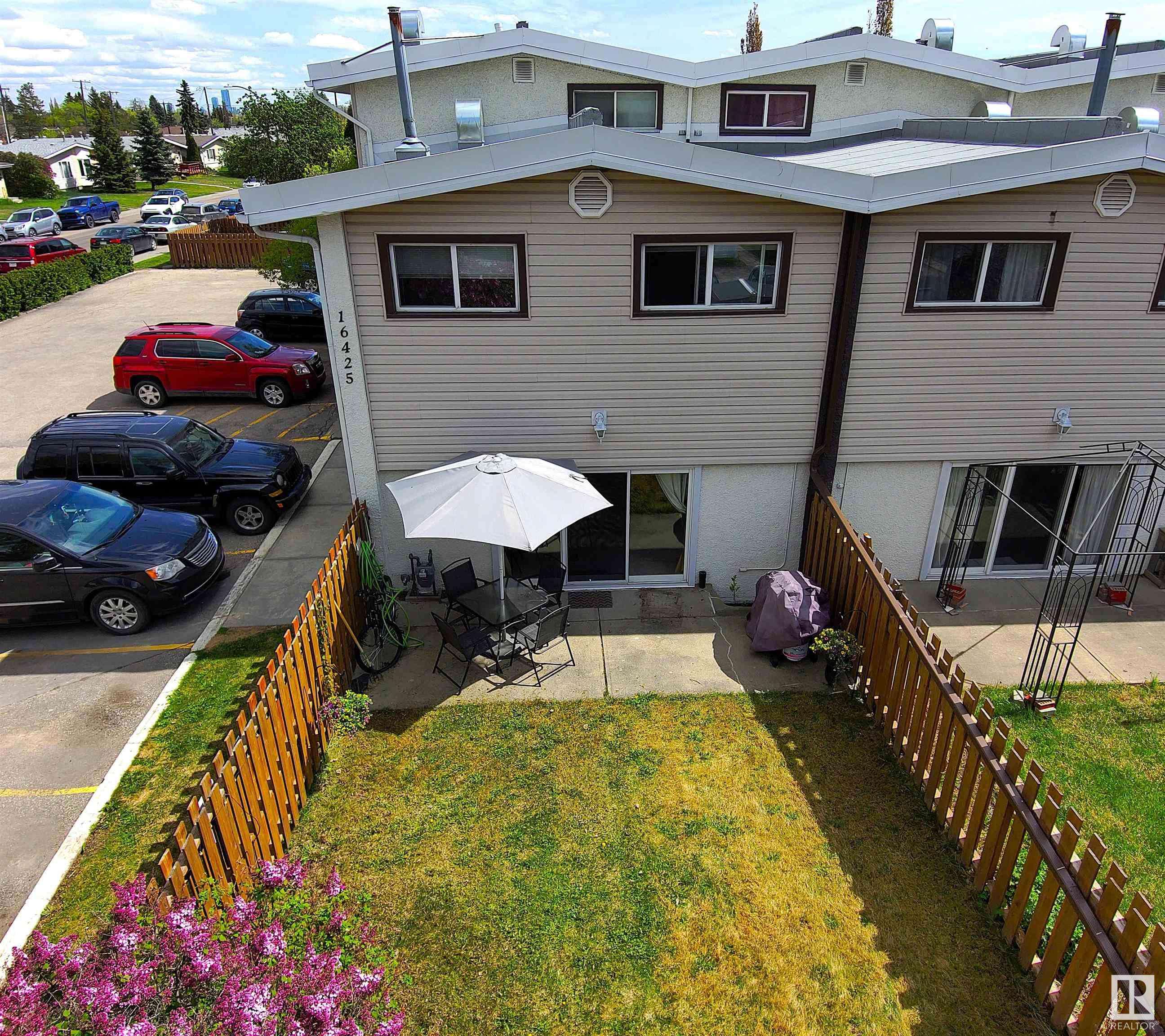 #B 16425 89 AV NW, Edmonton, AB T5R 4S1