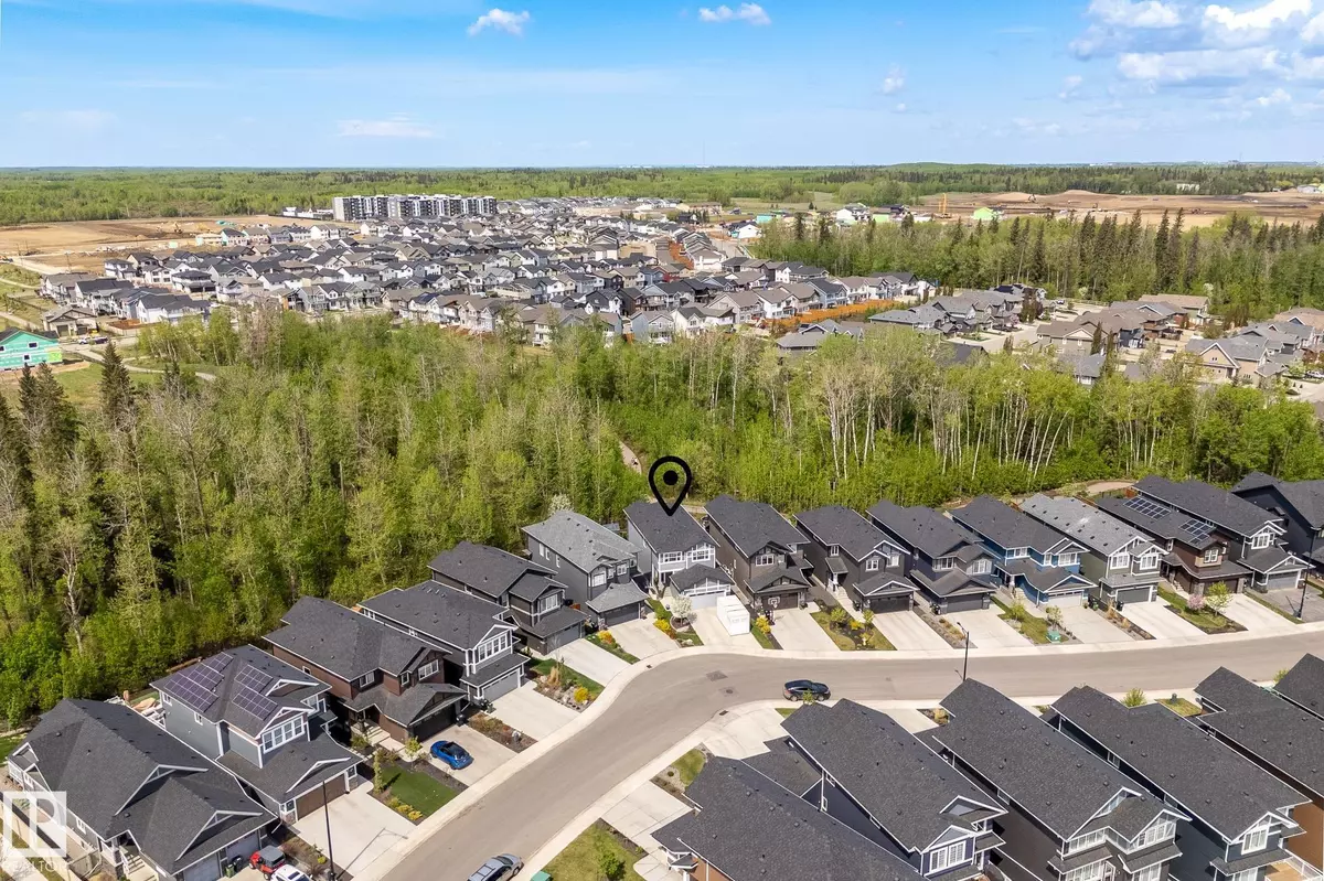 Edmonton, AB T6M 0Y9,1356 ENRIGHT LANDING LD NW