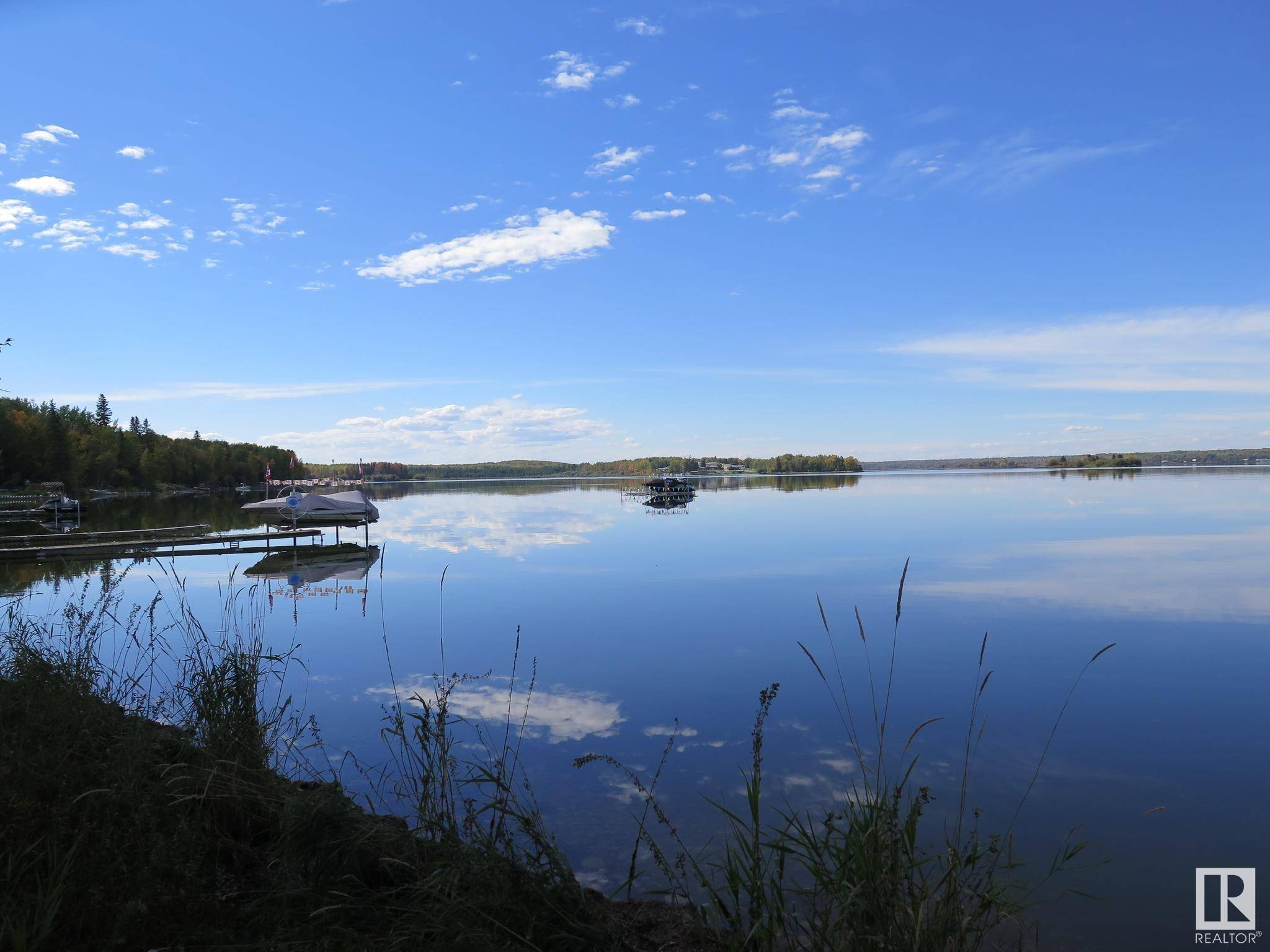 Rural Lac Ste. Anne County, AB T0E 0V0,3 Poppy PL