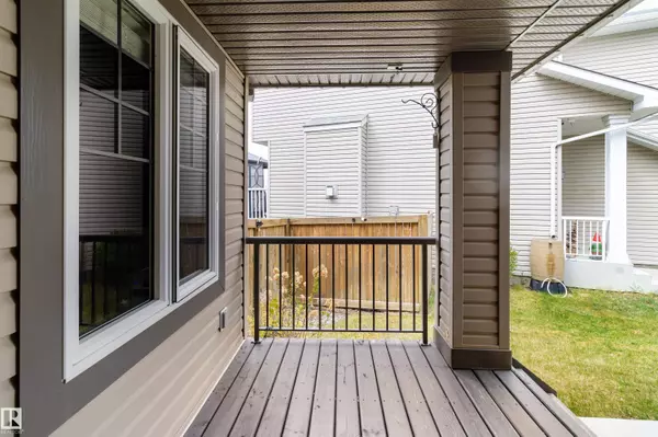 Fort Saskatchewan, AB T8L 0B8,214 WOODBEND WY