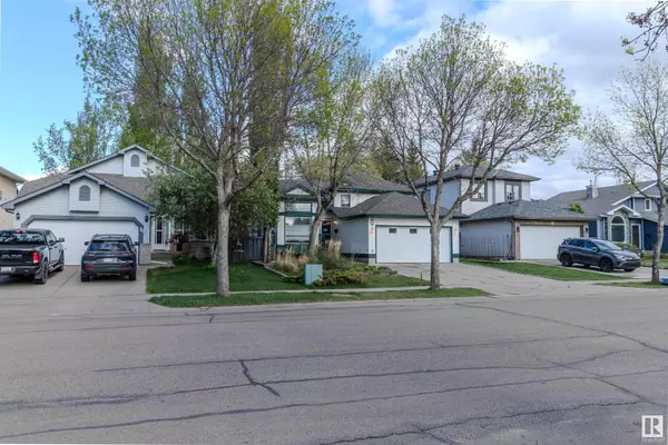 St. Albert, AB T8N 6K6,23 Oakmont DR