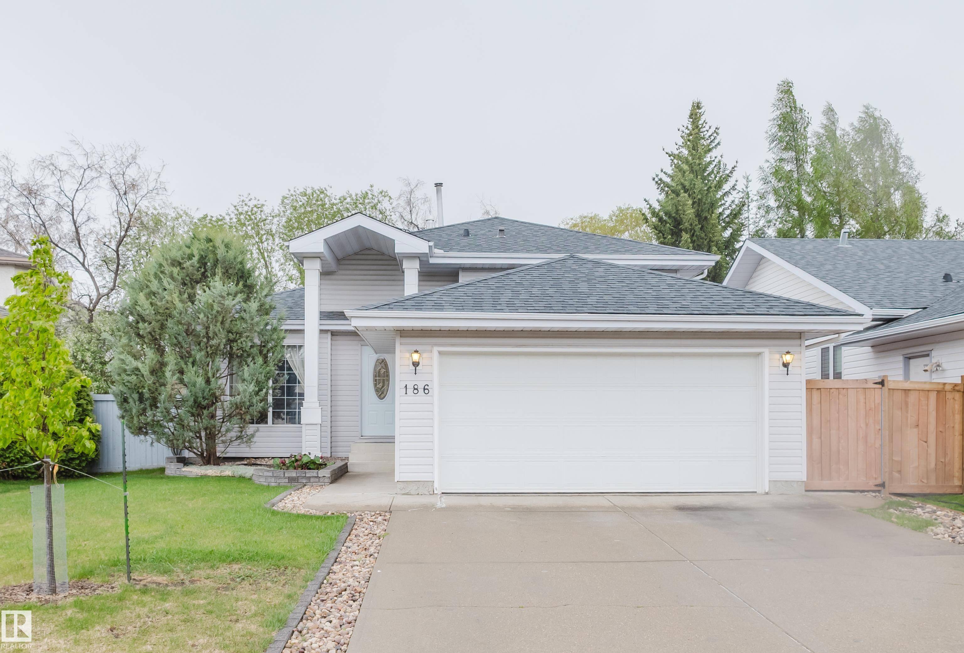 186 ORMSBY RD E NW, Edmonton, AB T5T 5X5