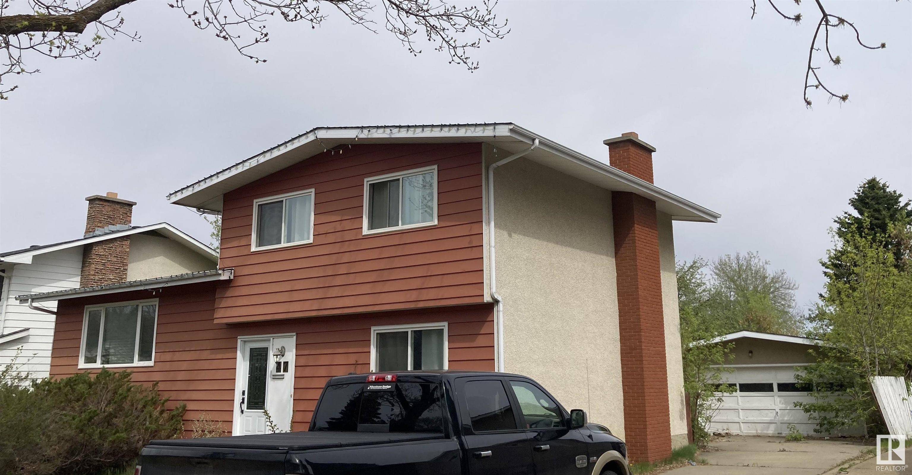 Sherwood Park, AB T8A 0P9,47 MANOR DR