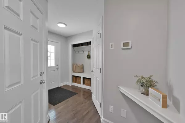 Fort Saskatchewan, AB T8L 0N4,2 DICKENS ST